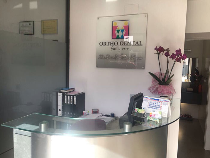 Ortho Dental Family Care centro dental 11